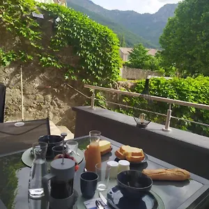 au-pied-de-la-bealiere.hotels-rhonealpes.com/